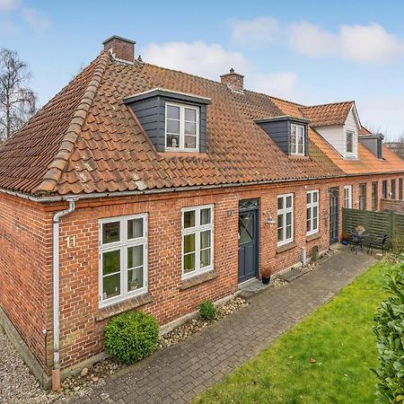 Lovely Home In Sonderborg With Kitchen Kültér fotó