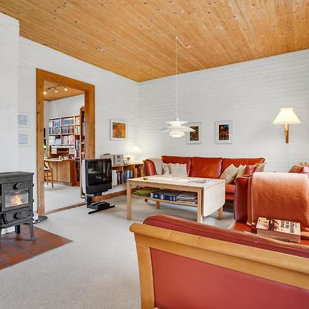 Lovely Home In Sonderborg With Kitchen Kültér fotó