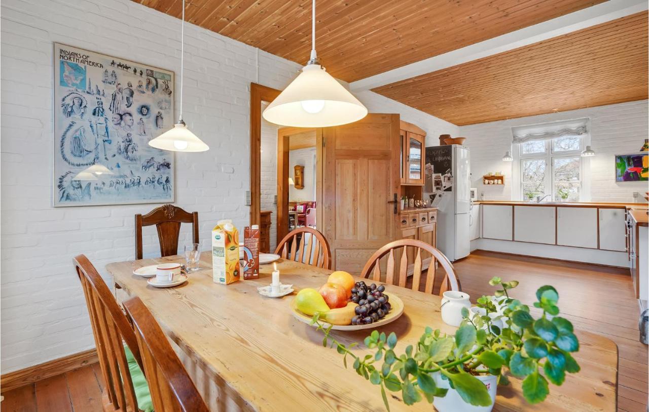 Lovely Home In Sonderborg With Kitchen Kültér fotó