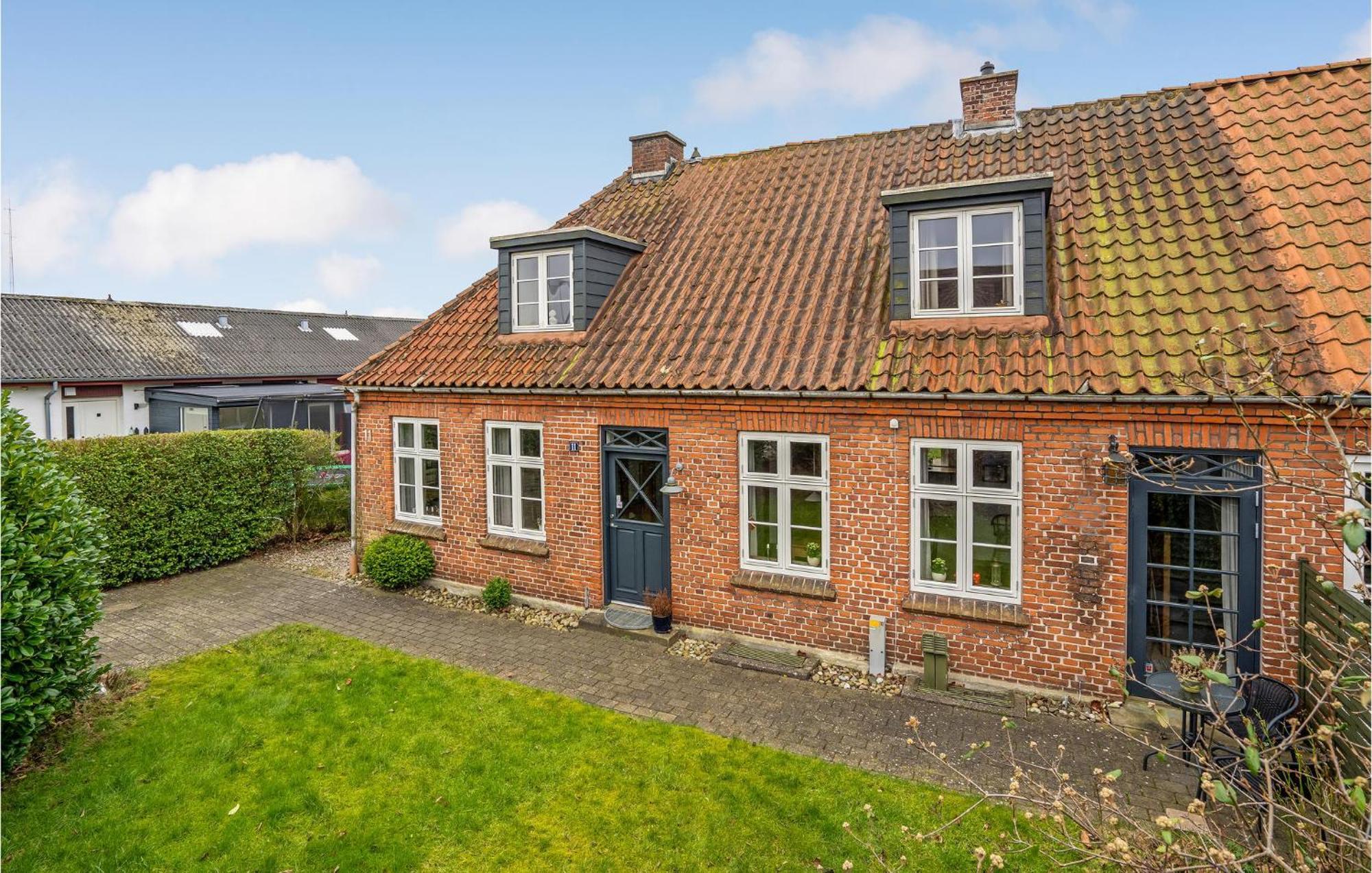 Lovely Home In Sonderborg With Kitchen Kültér fotó
